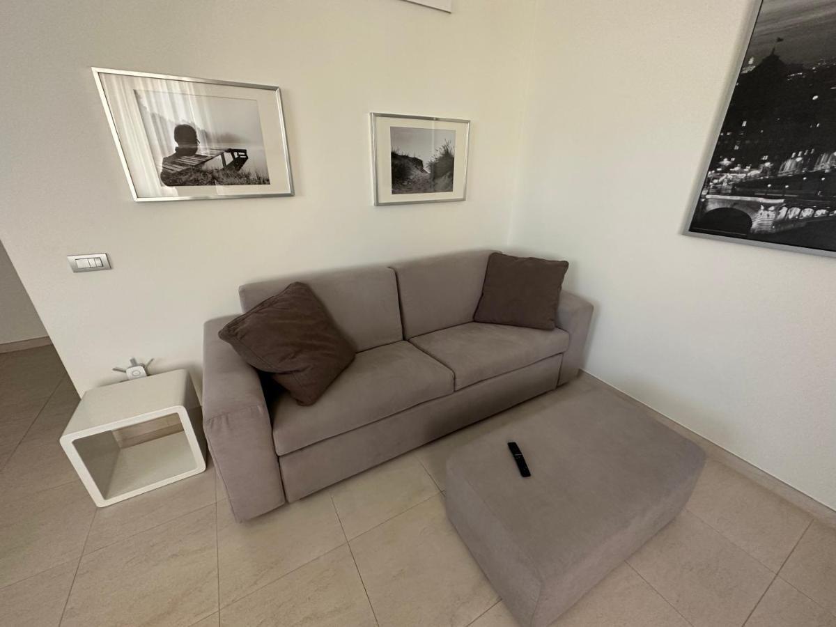 ピアチェンツァCasavale Elegante Residenza 108 Mq Max 7 Personeアパートメント エクステリア 写真