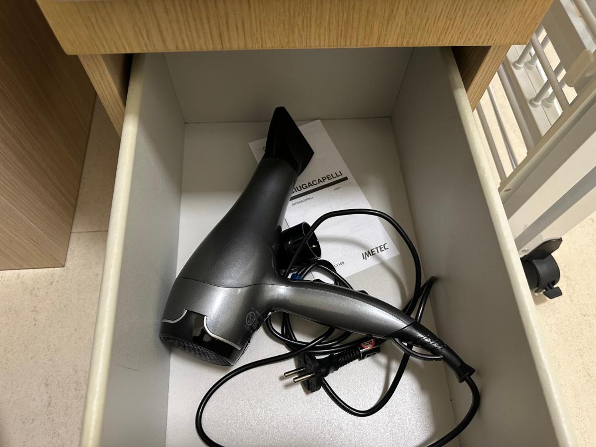 ピアチェンツァCasavale Elegante Residenza 108 Mq Max 7 Personeアパートメント エクステリア 写真