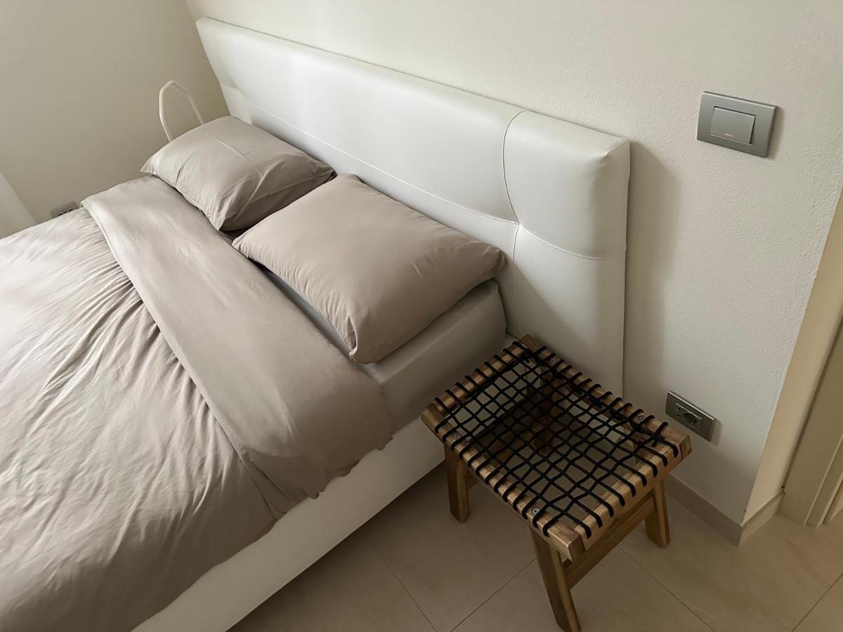 ピアチェンツァCasavale Elegante Residenza 108 Mq Max 7 Personeアパートメント エクステリア 写真